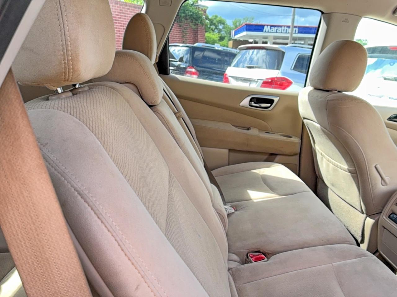 2014 Nissan Pathfinder S - Фото 6
