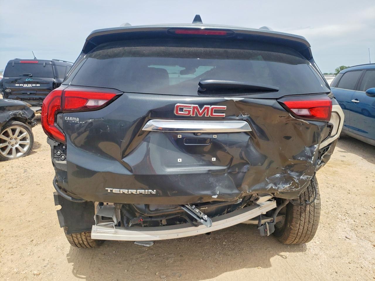 2019 GMC Terrain Slt - Image 6