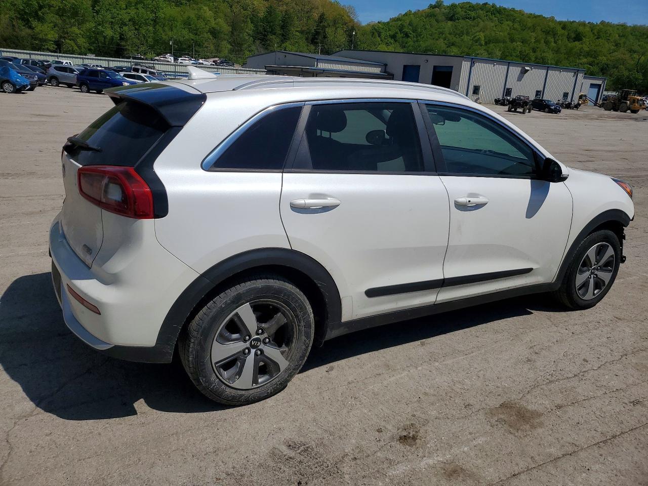 2017 Kia Niro Ex - Фото 3