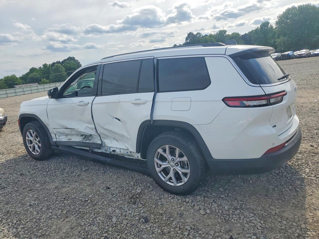 2022 Jeep Grand Cherokee L Limited - Фото 2