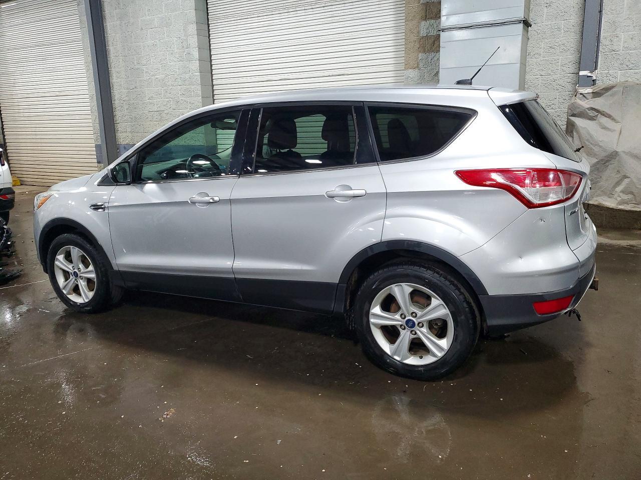2015 Ford Escape Se - Фото 2