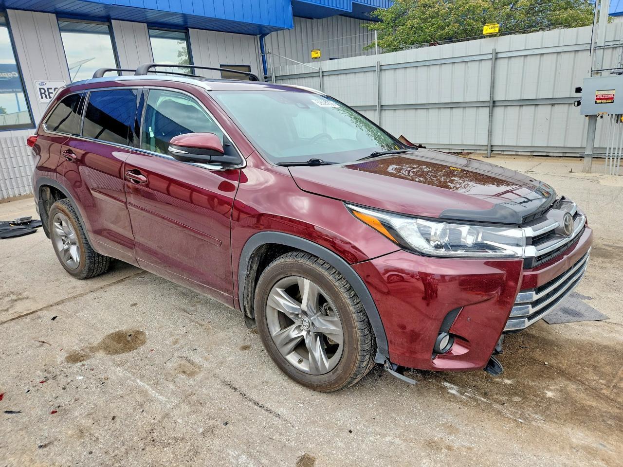 2018 Toyota Highlander Limited Platinum - Фото 4