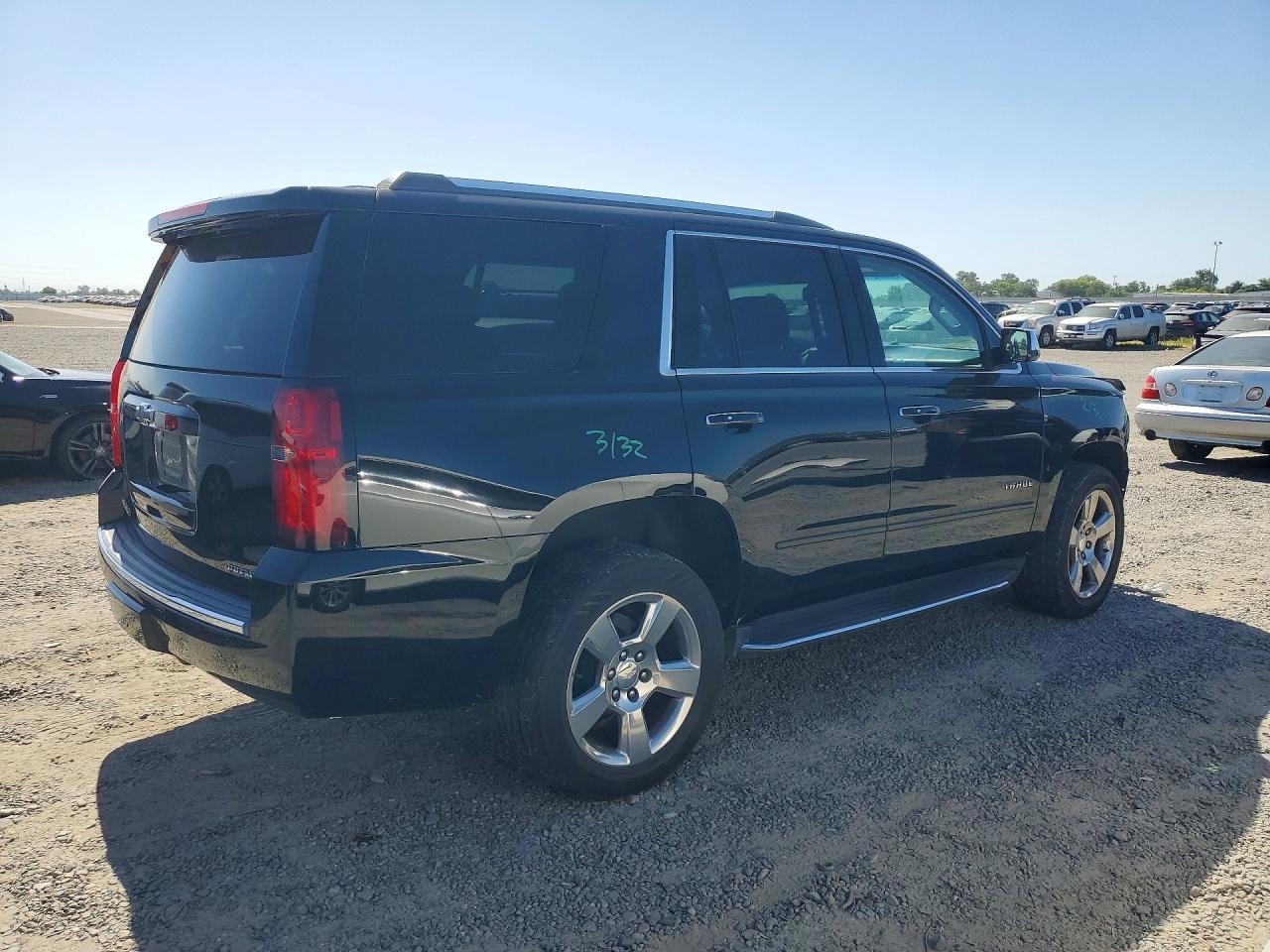 2019 Chevrolet Tahoe K1500 Premier - Фото 3