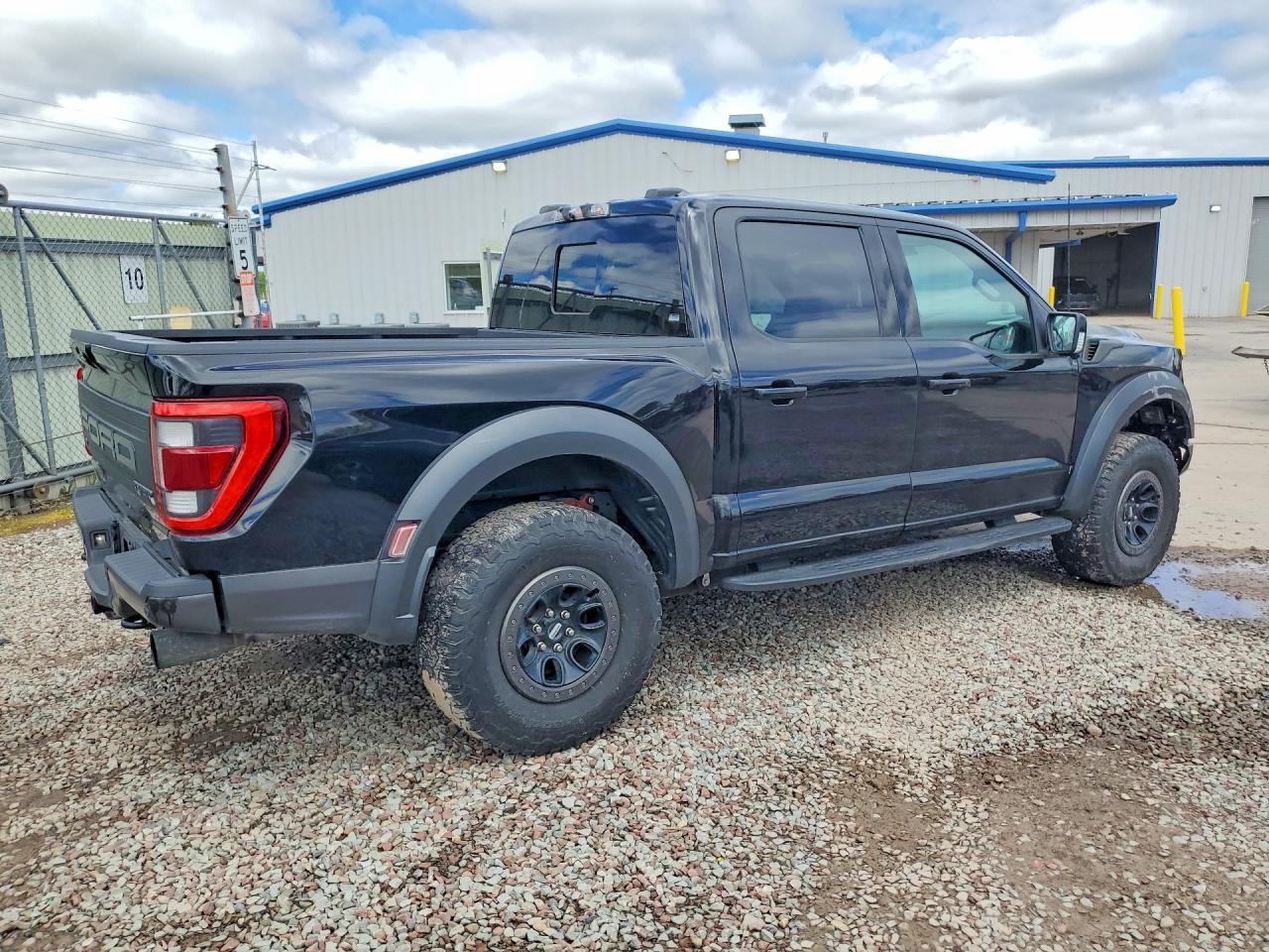 2022 Ford F150 Raptor - Image 3