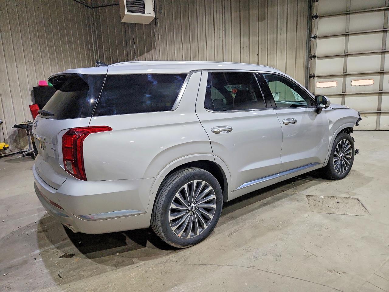 2025 Hyundai Palisade Calligraphy - Image 3