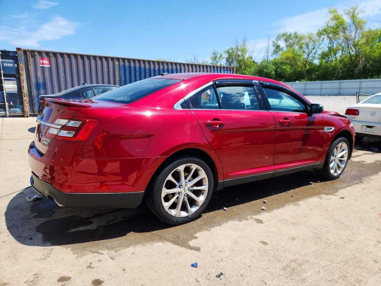 2016 Ford Taurus Limited - Фото 3
