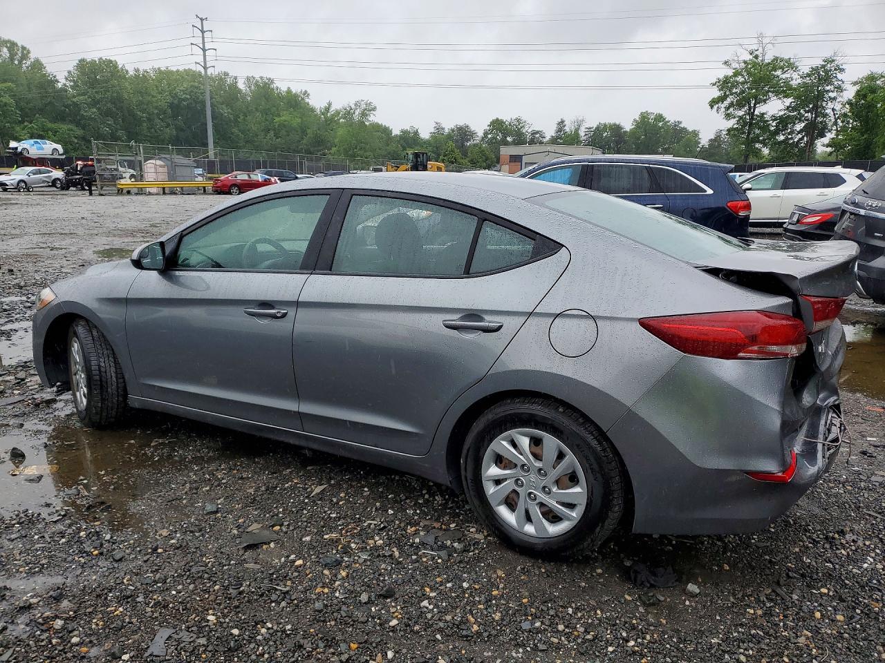 2018 Hyundai Elantra Se - Фото 2