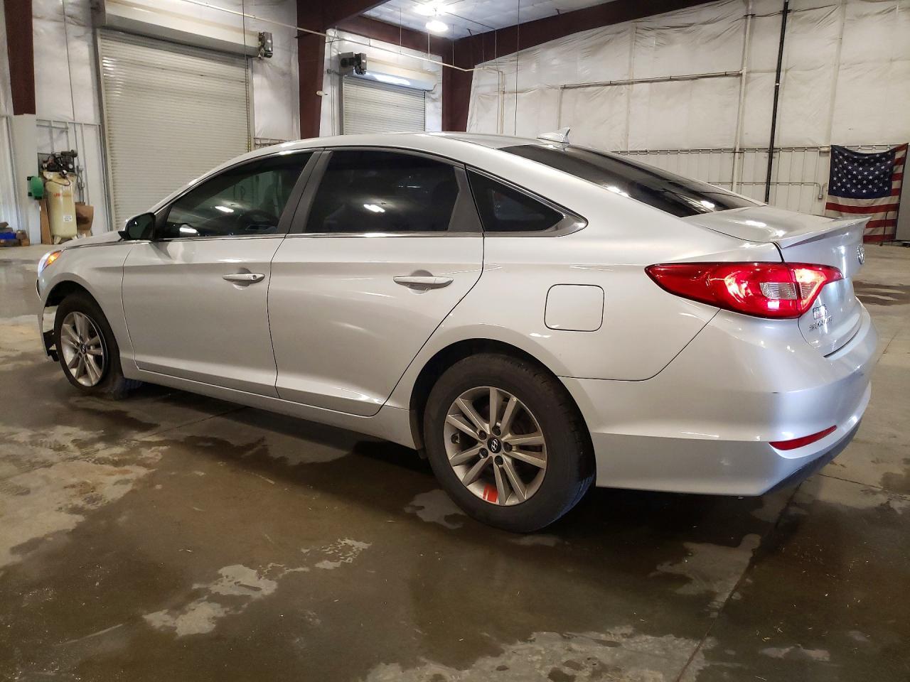 2016 Hyundai Sonata Se - Фото 2