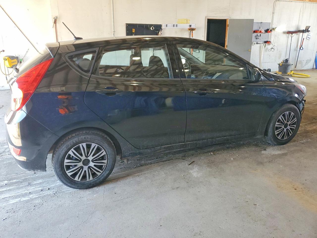 2014 Hyundai Accent Gs - Фото 3