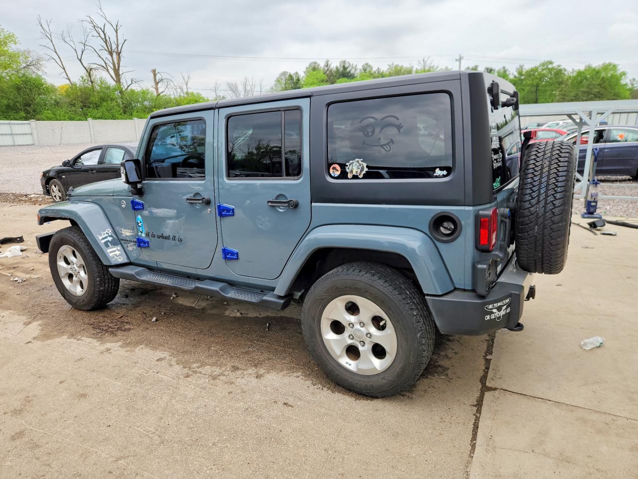 2014 Jeep Wrangler Unlimited Sahara - Фото 2