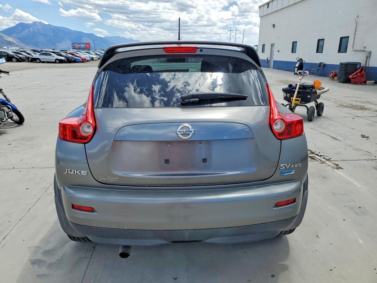 2013 Nissan Juke S - Image 6
