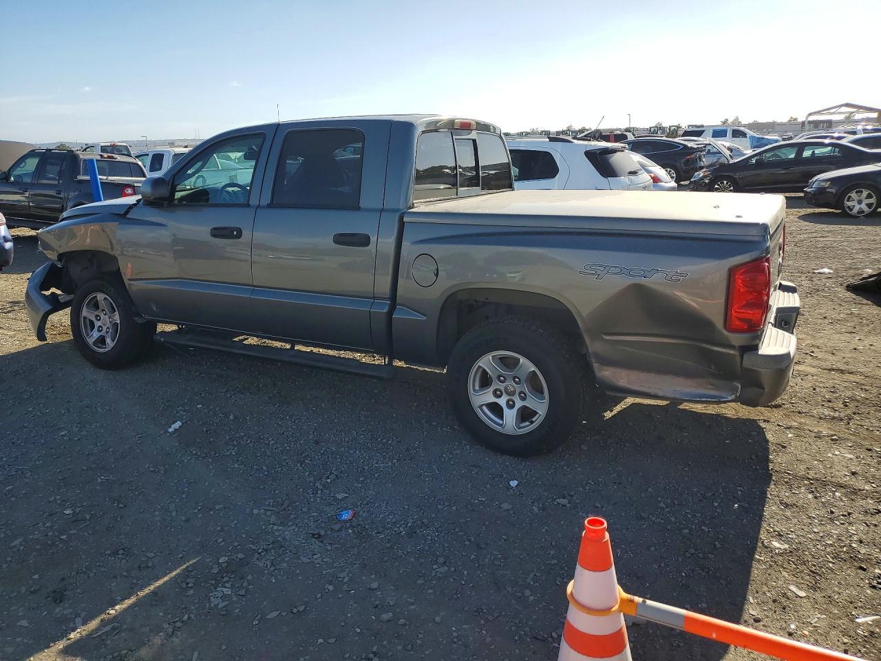 2006 Dodge Dakota Quad Slt - Фото 2