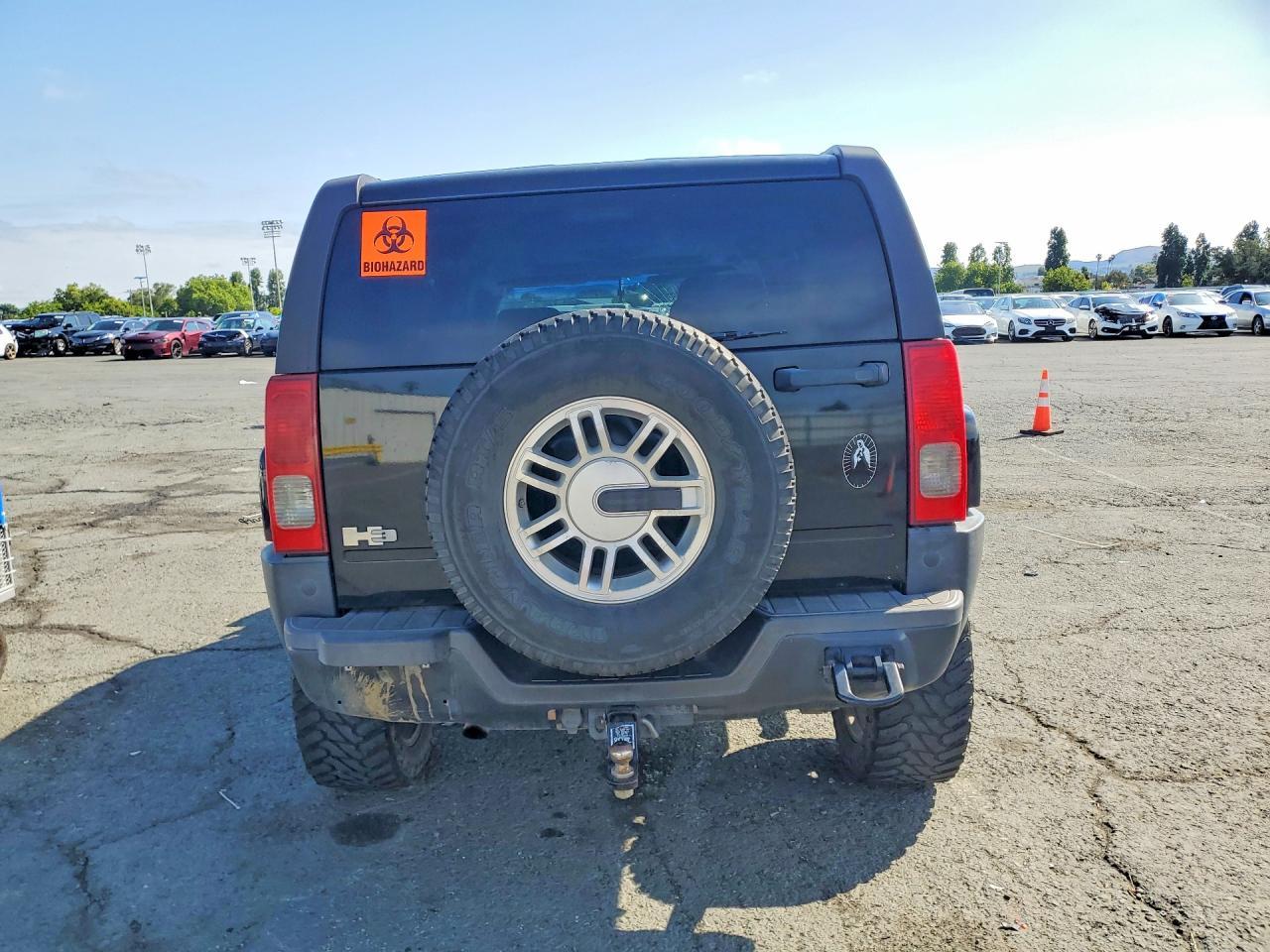 2006 Hummer H3 - Image 6
