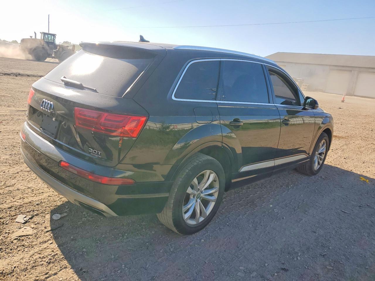 2018 Audi Q7 Premium Plus - Фото 3