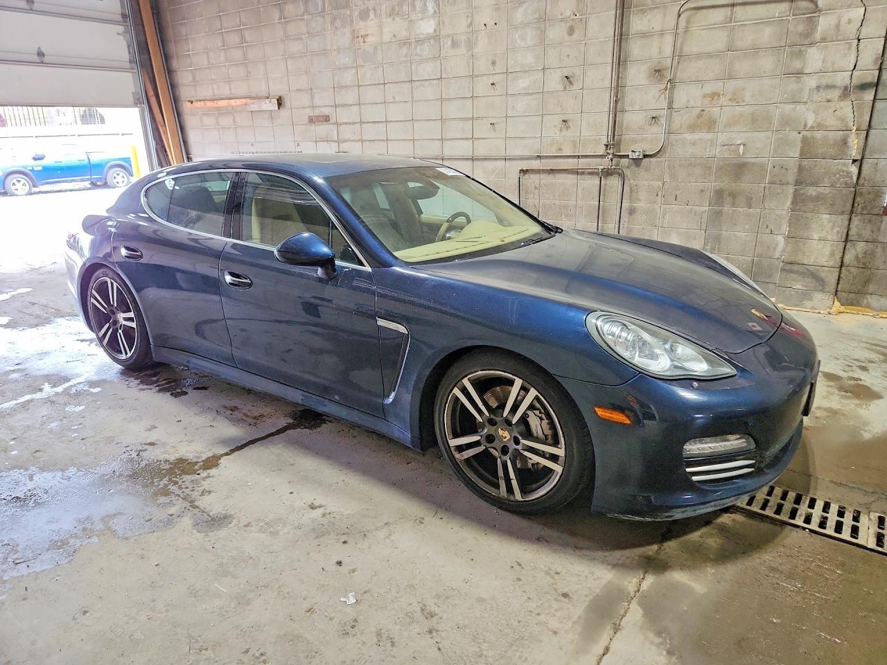 2012 Porsche Panamera S - Image 4