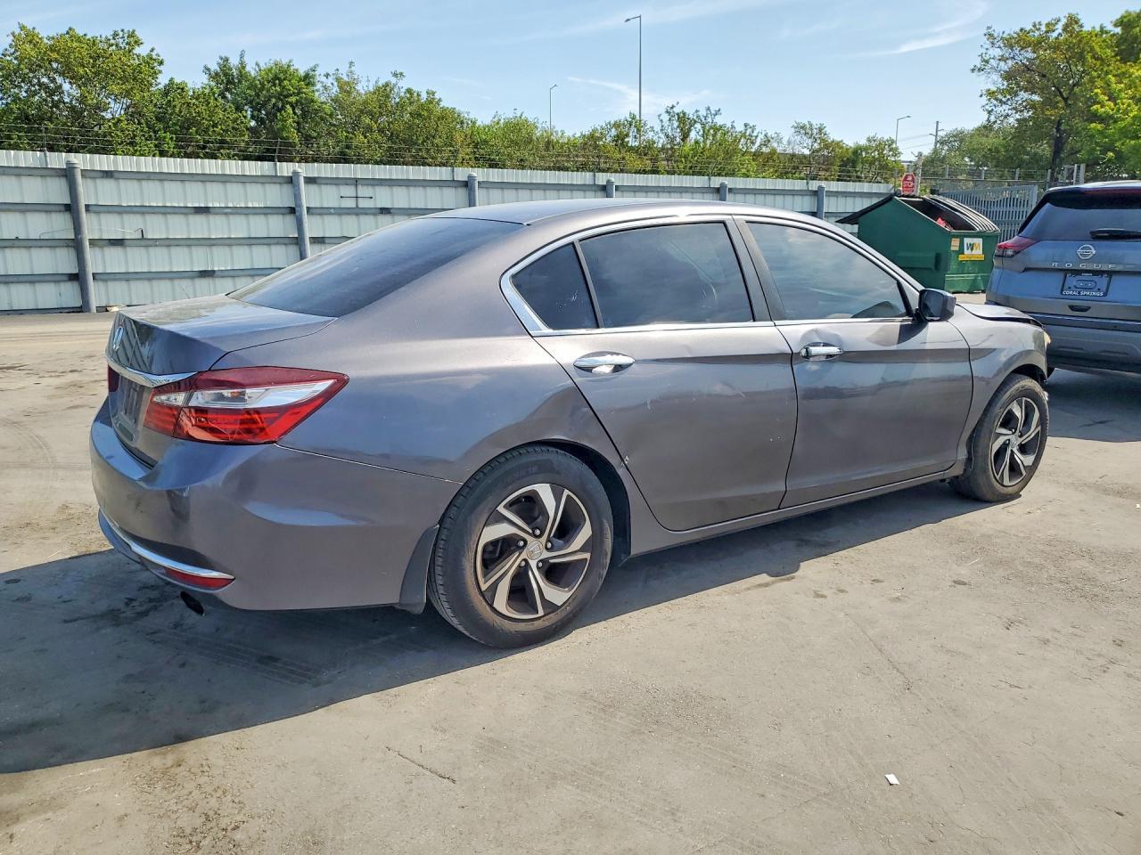 2017 Honda Accord Lx - Фото 3