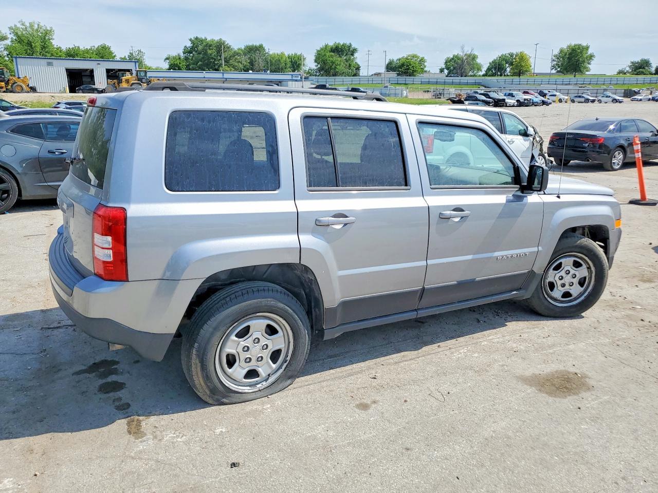 2016 Jeep Patriot Sport - Image 3