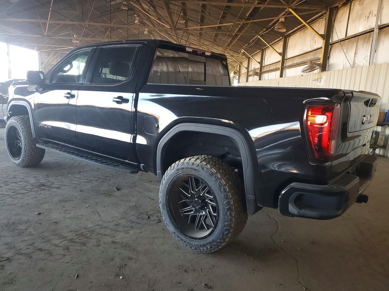 2026 GMC Sierra K1500 At4X - Image 2