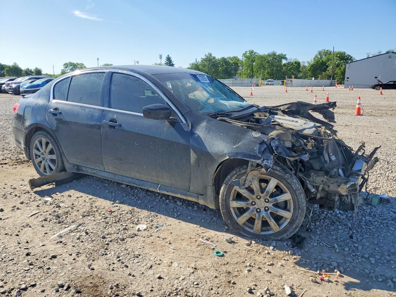2011 Infiniti G37 Sedan X - Фото 4
