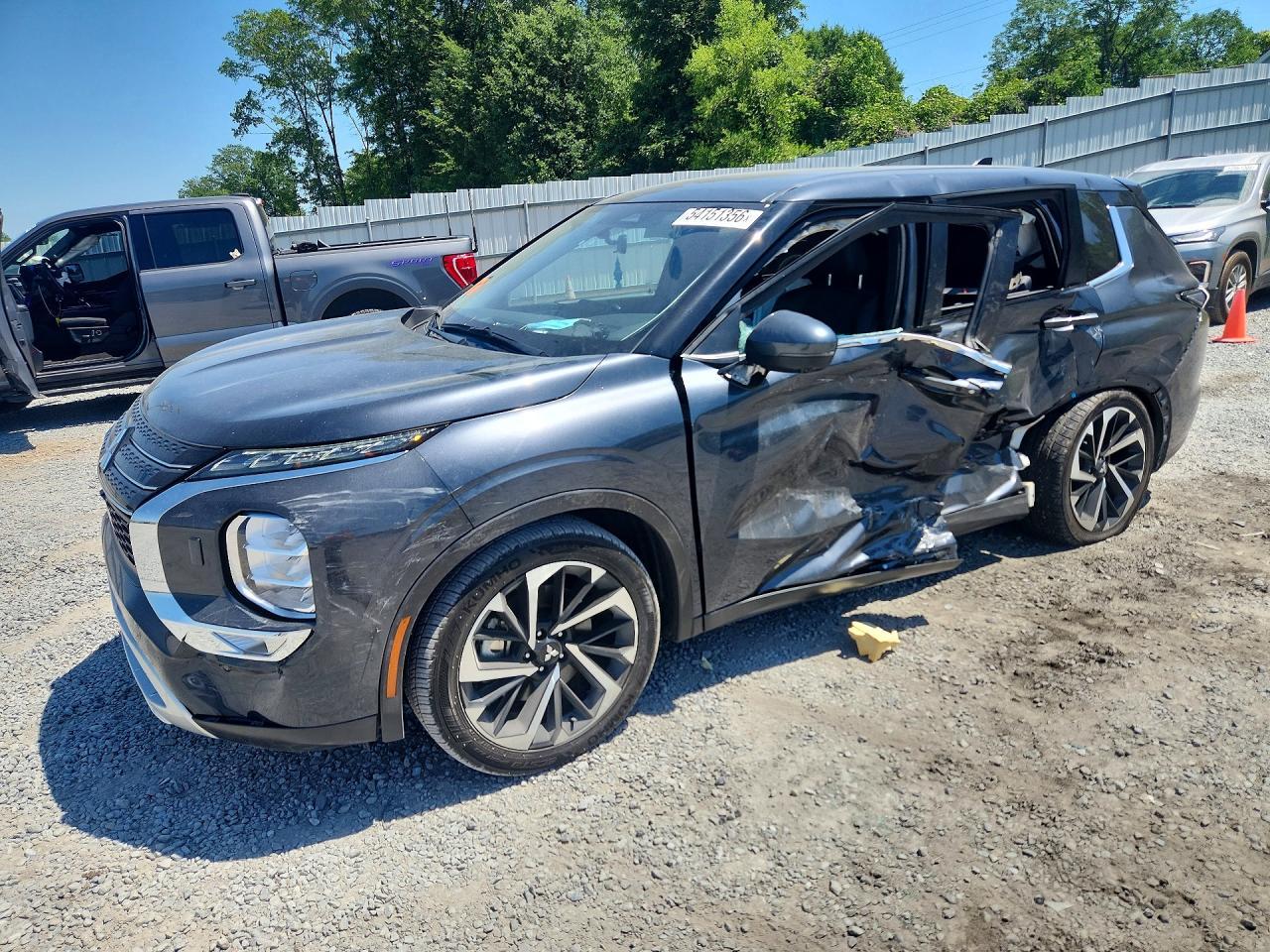2024 Mitsubishi Outlander Se