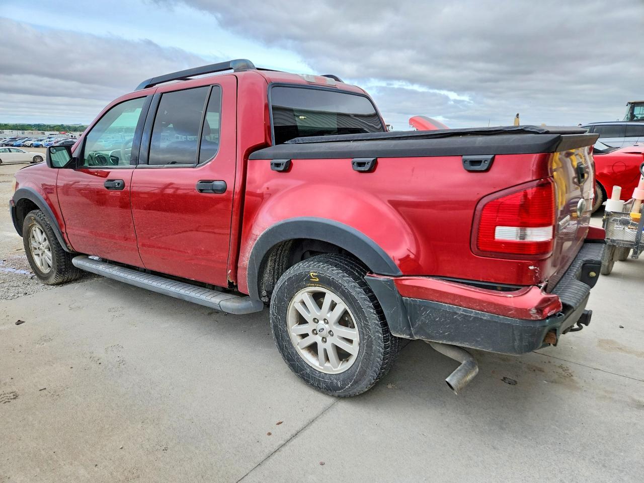 2007 Ford Explorer Sport Trac Xlt - Фото 2