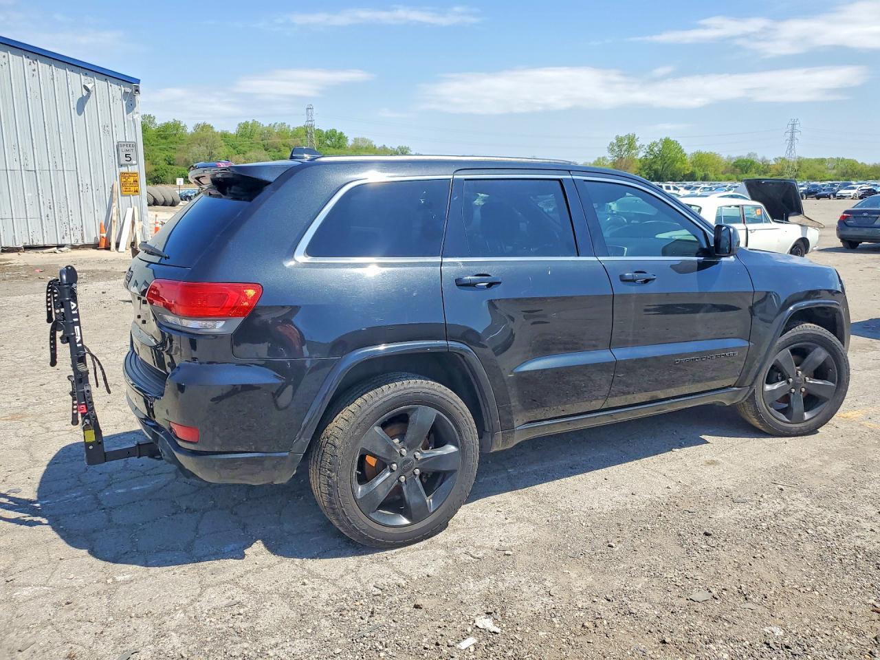2015 Jeep Grand Cherokee Laredo - Фото 3