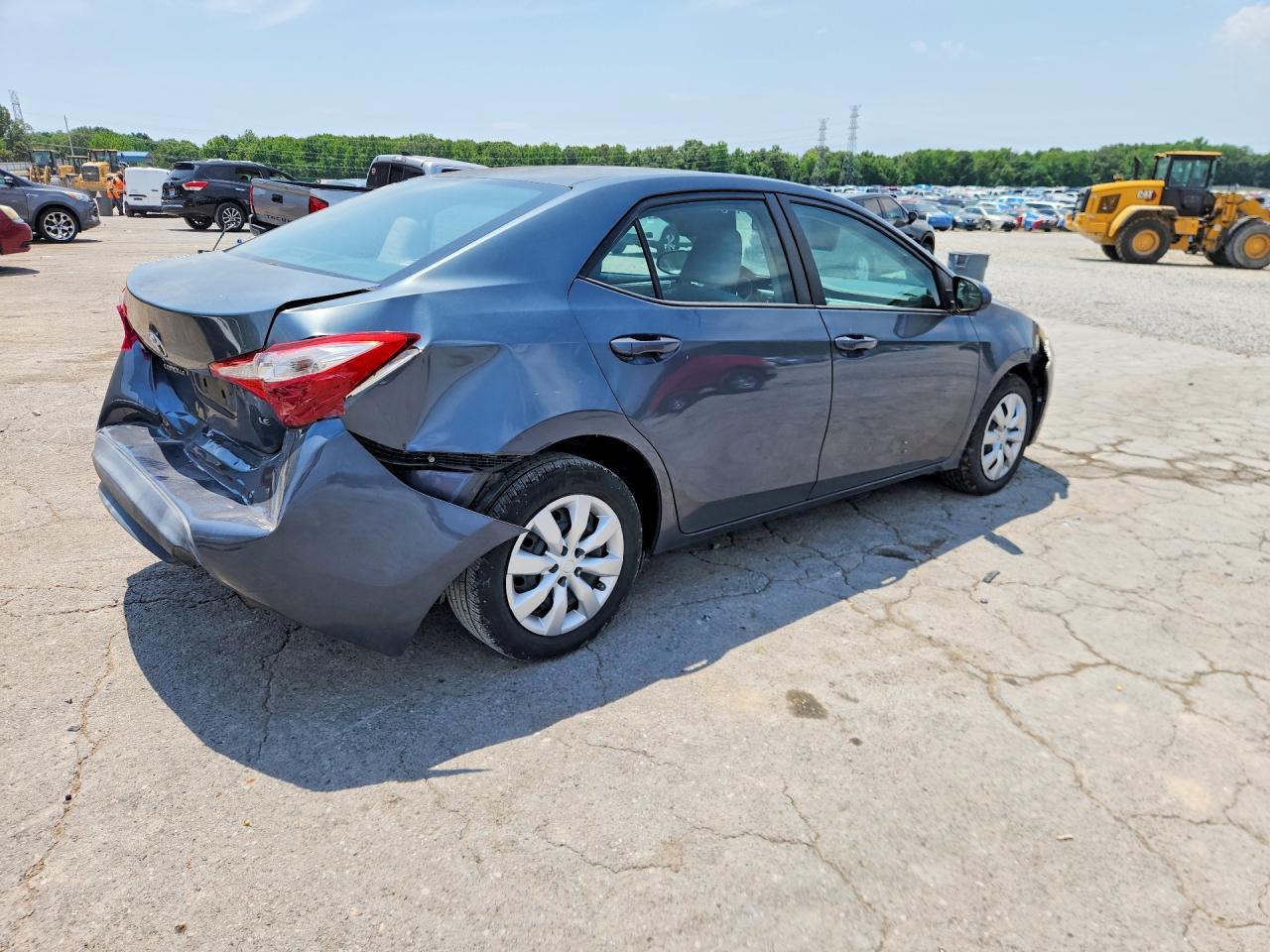 2014 Toyota Corolla Le - Фото 3