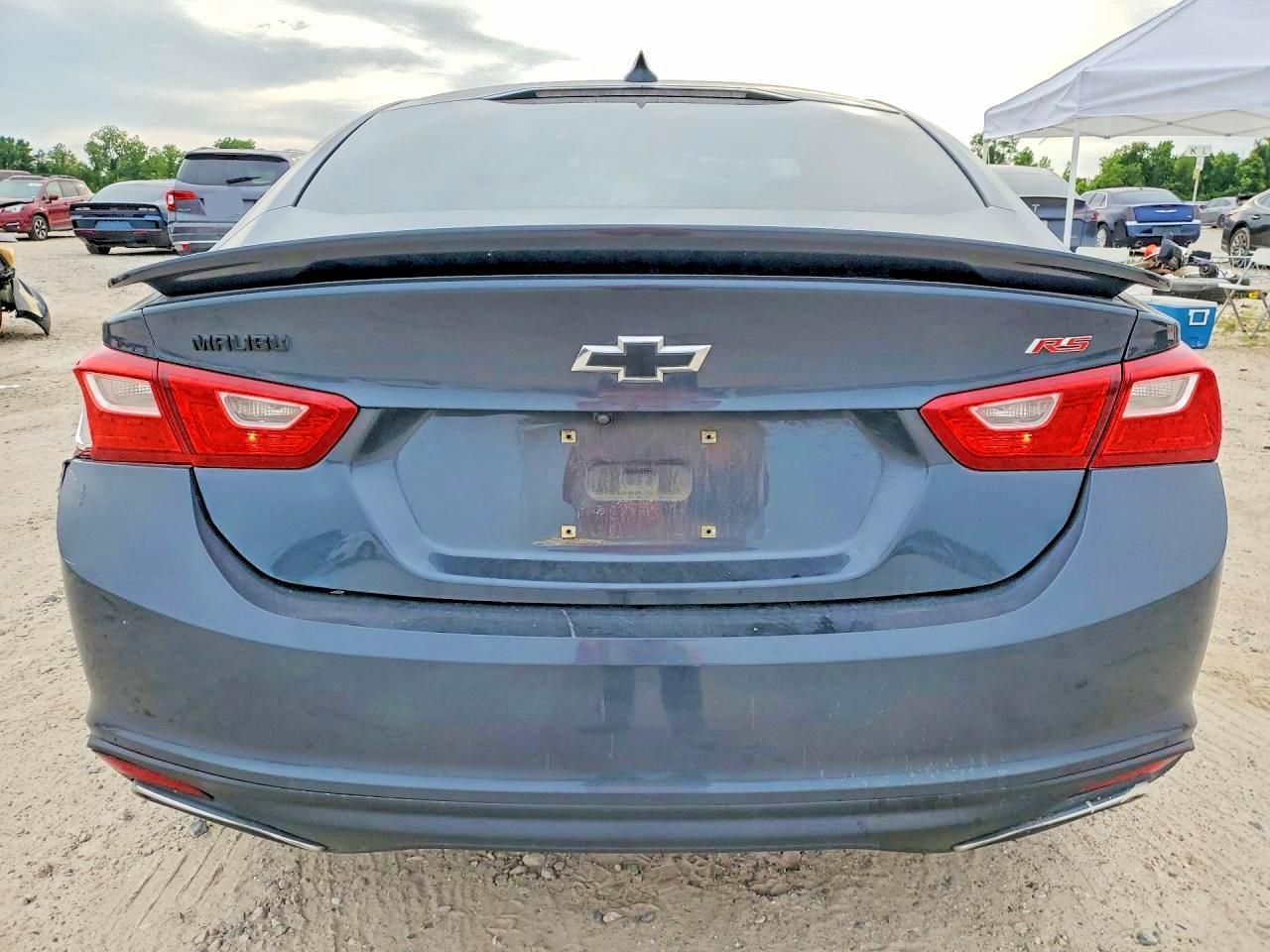 2020 Chevrolet Malibu - Image 6