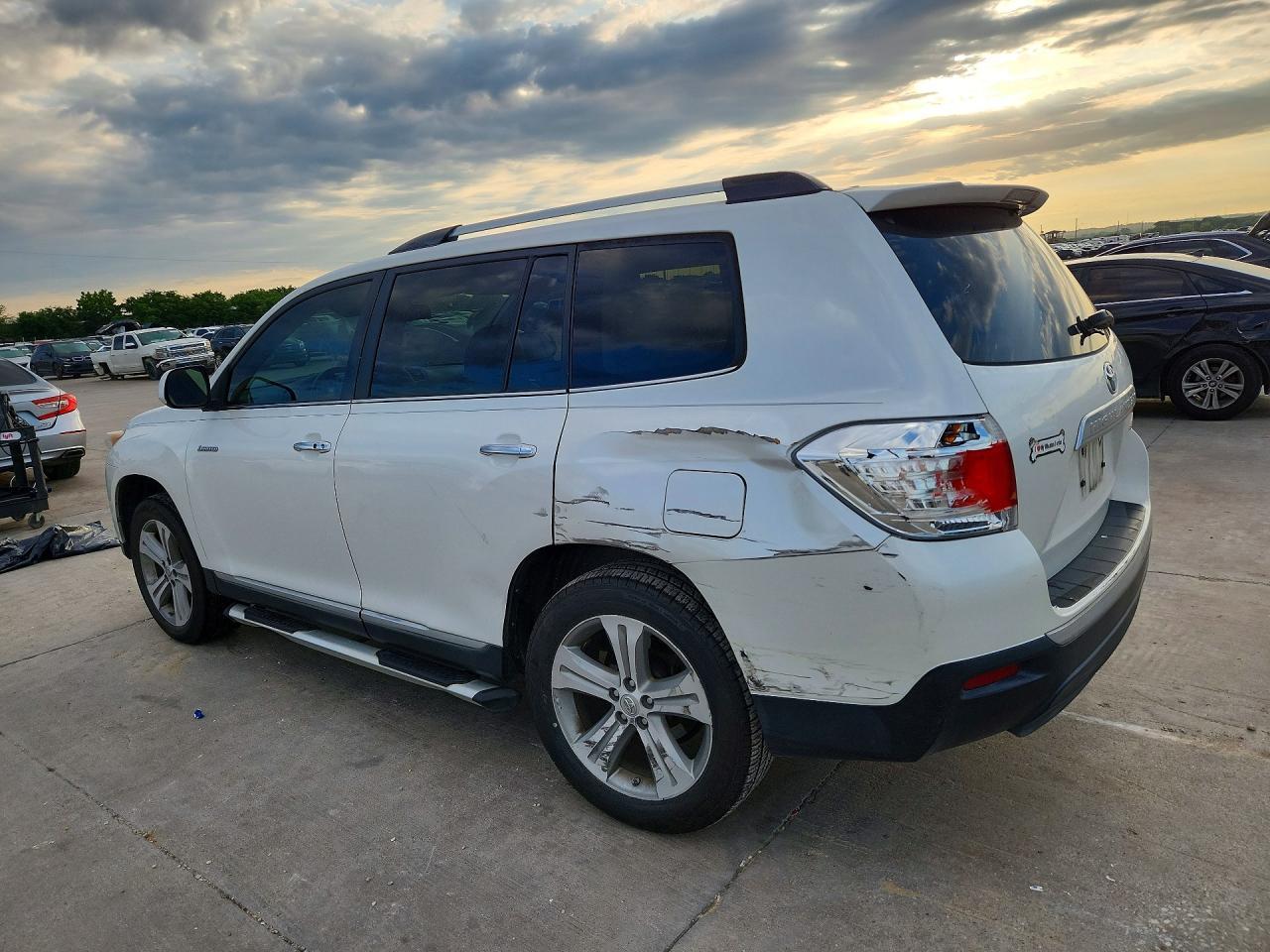 2012 Toyota Highlander Limited - Фото 2