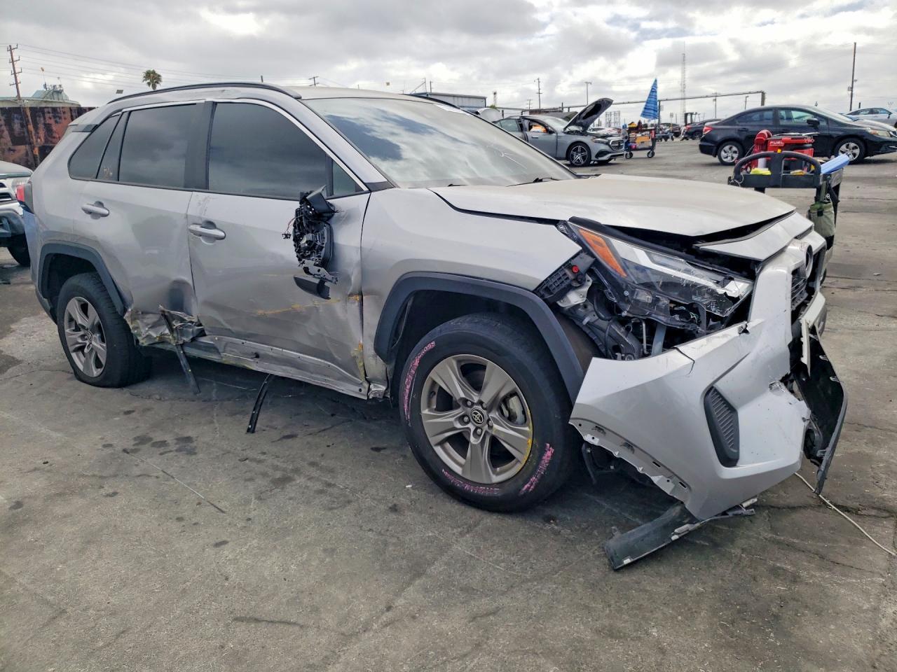 2024 Toyota Rav4 Hybrid Xle - Фото 4