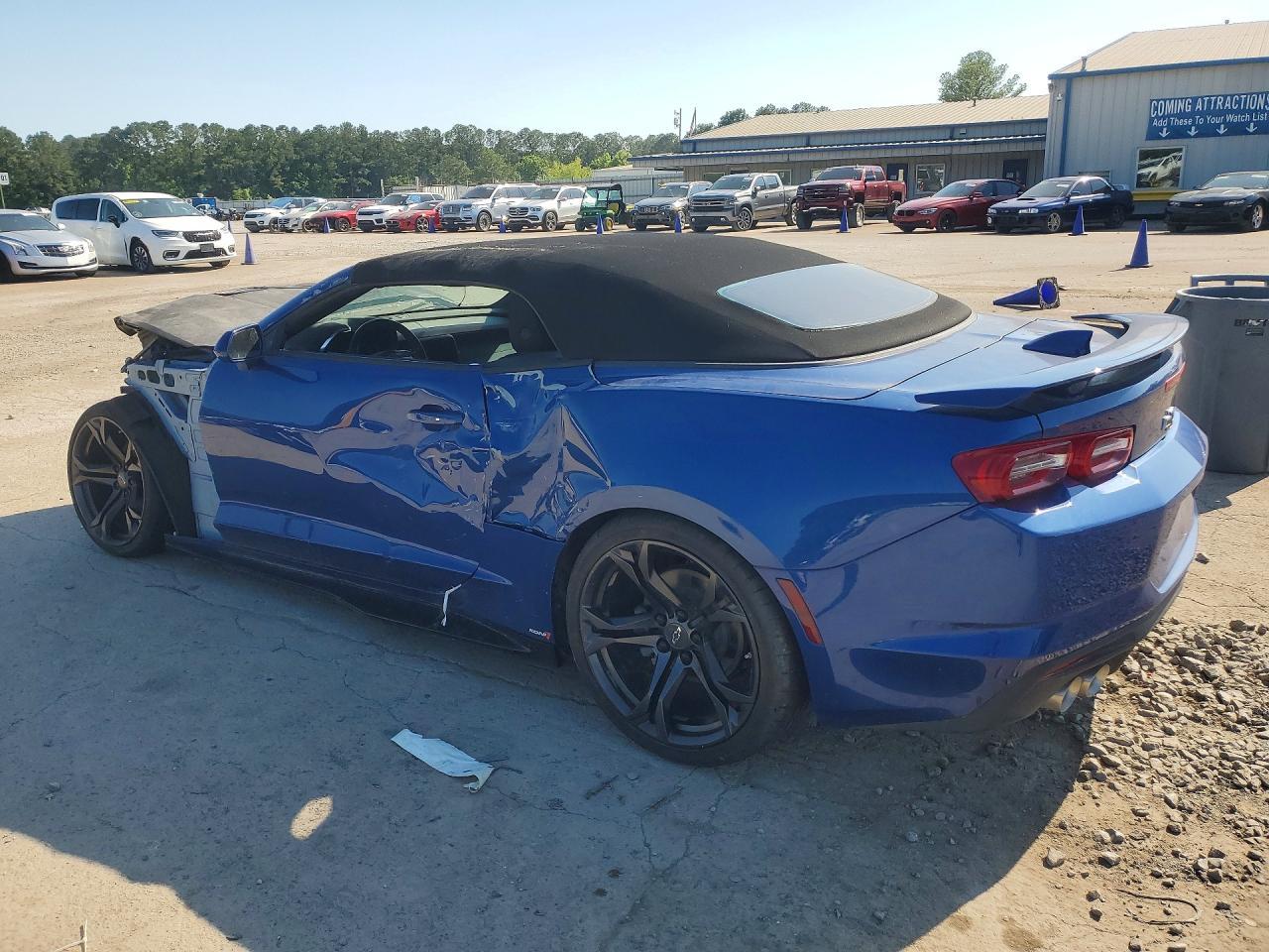 2023 Chevrolet Camaro Lt1 - Фото 2
