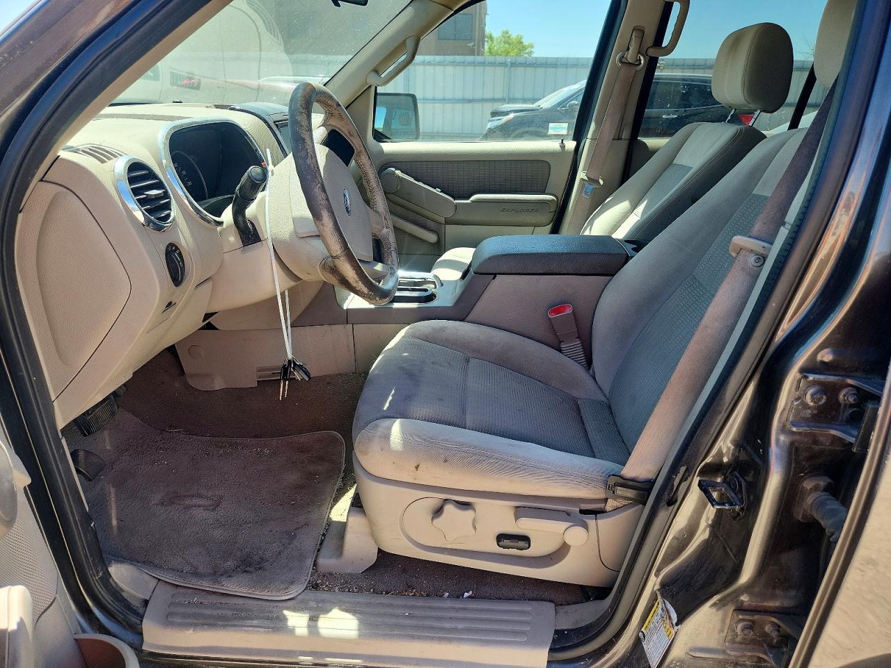 2008 Ford Explorer - Фото 7