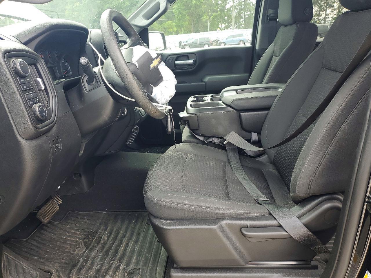 2022 Chevrolet Silverado K1500 - Фото 7
