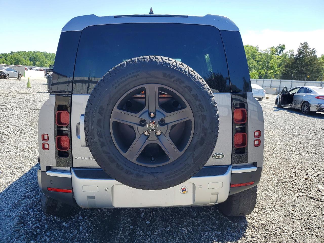2023 Land Rover Defender 110 - Фото 6