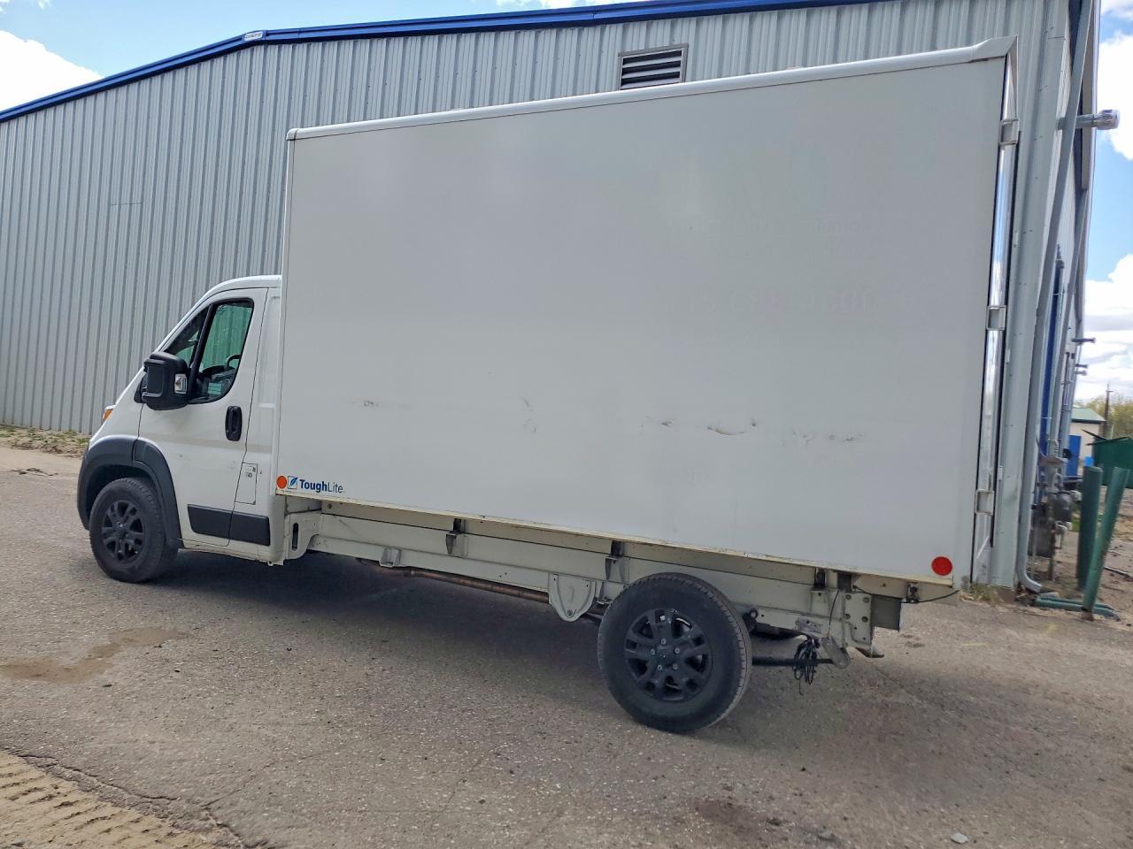 2023 Ram Promaster 3500 Box Truck - Image 2