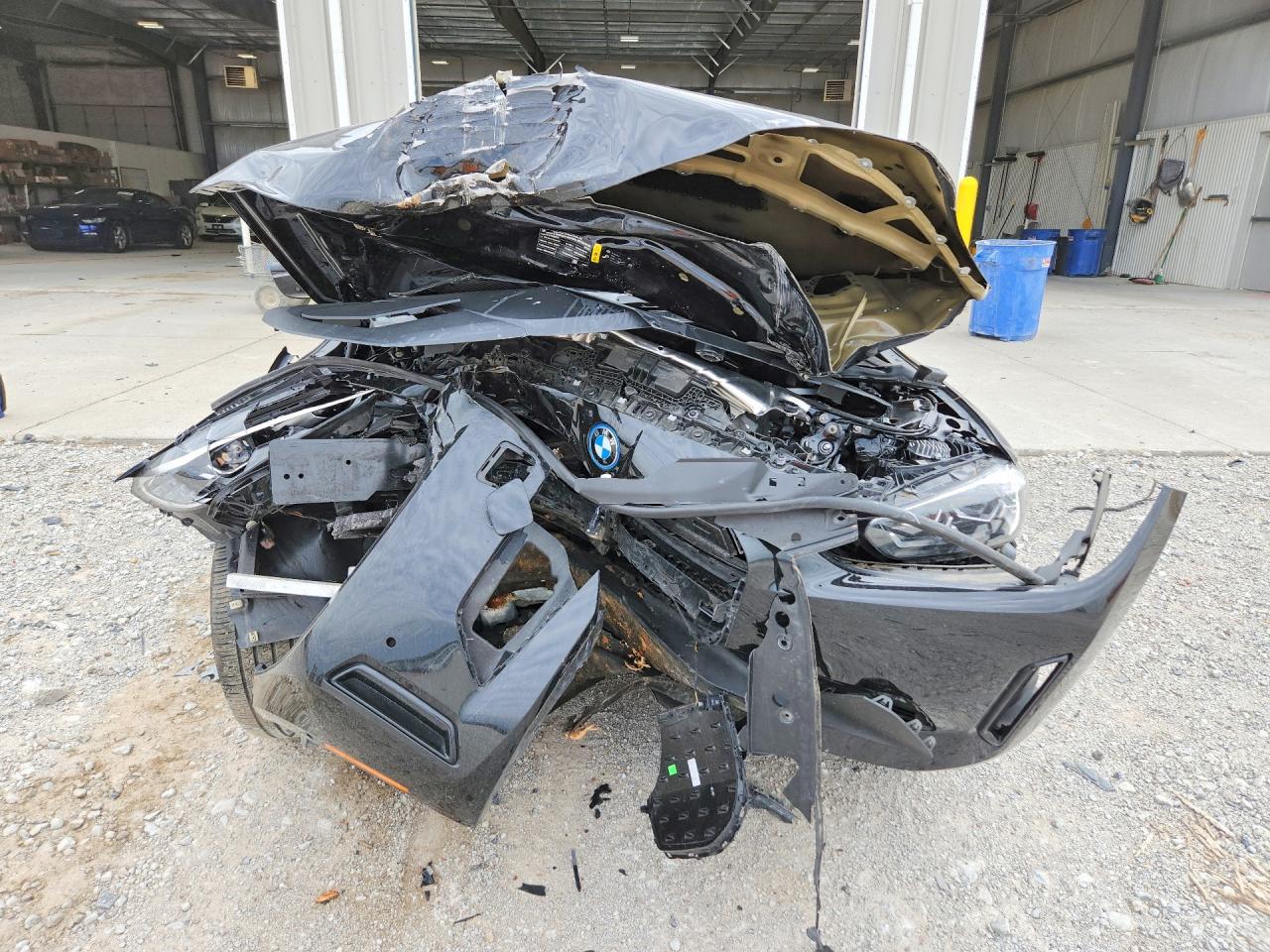 2023 BMW I4 Edrive 40 - Image 5