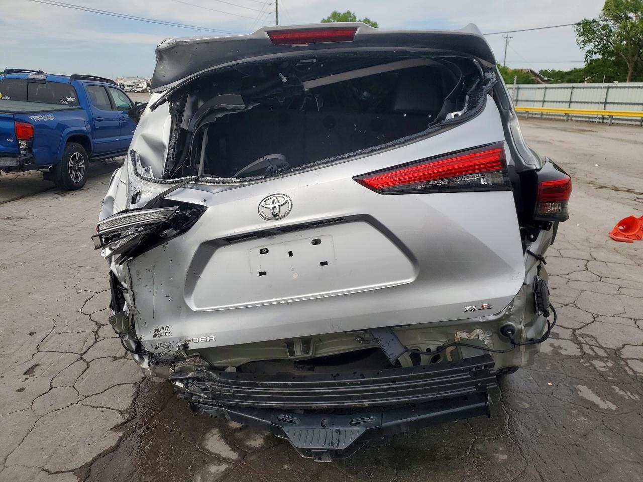 2021 Toyota Highlander Xle - Фото 6