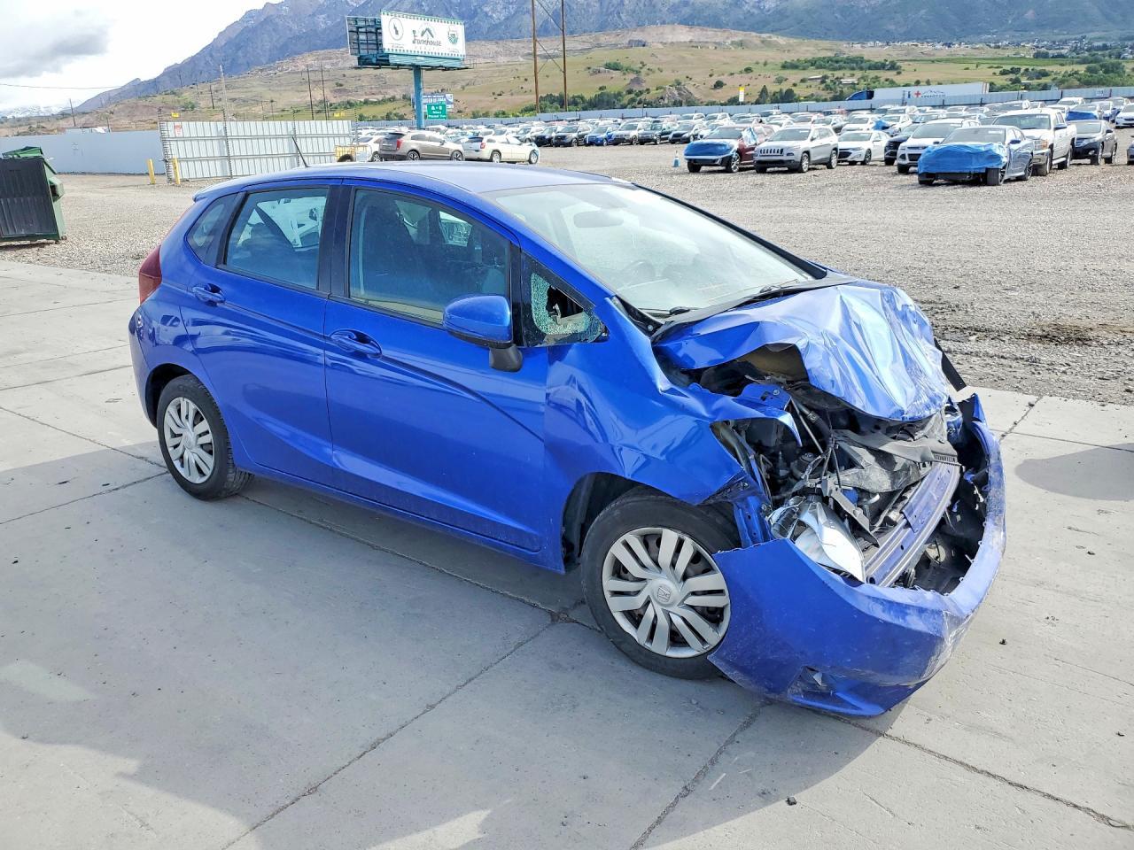 2017 Honda Fit Lx - Image 4