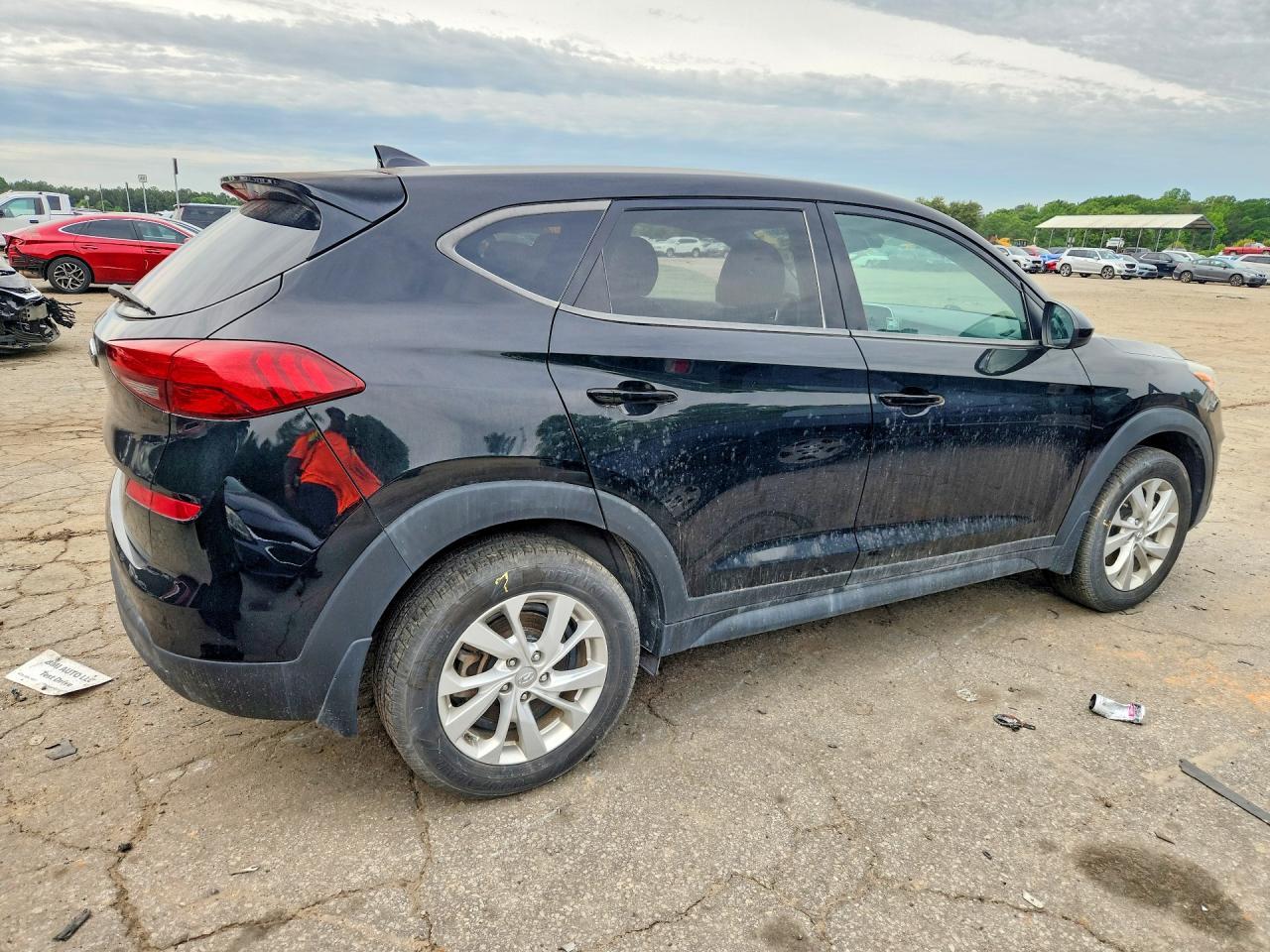 2020 Hyundai Tucson Se - Image 3