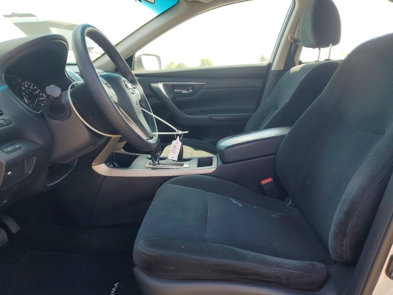 2015 Nissan Altima 2.5 S - Image 7