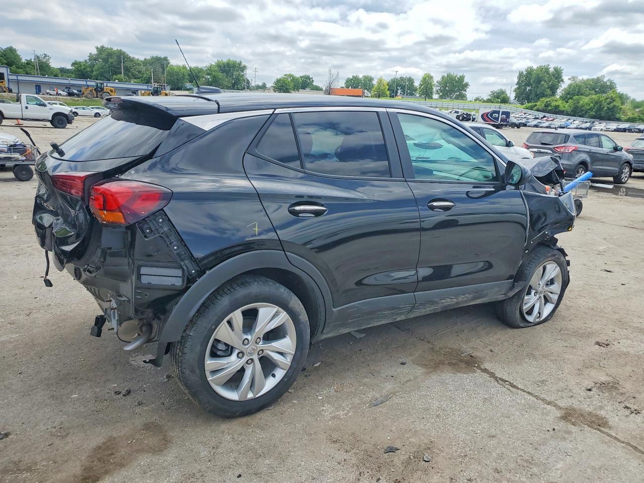 2025 Buick Encore Gx Preferred - Image 3