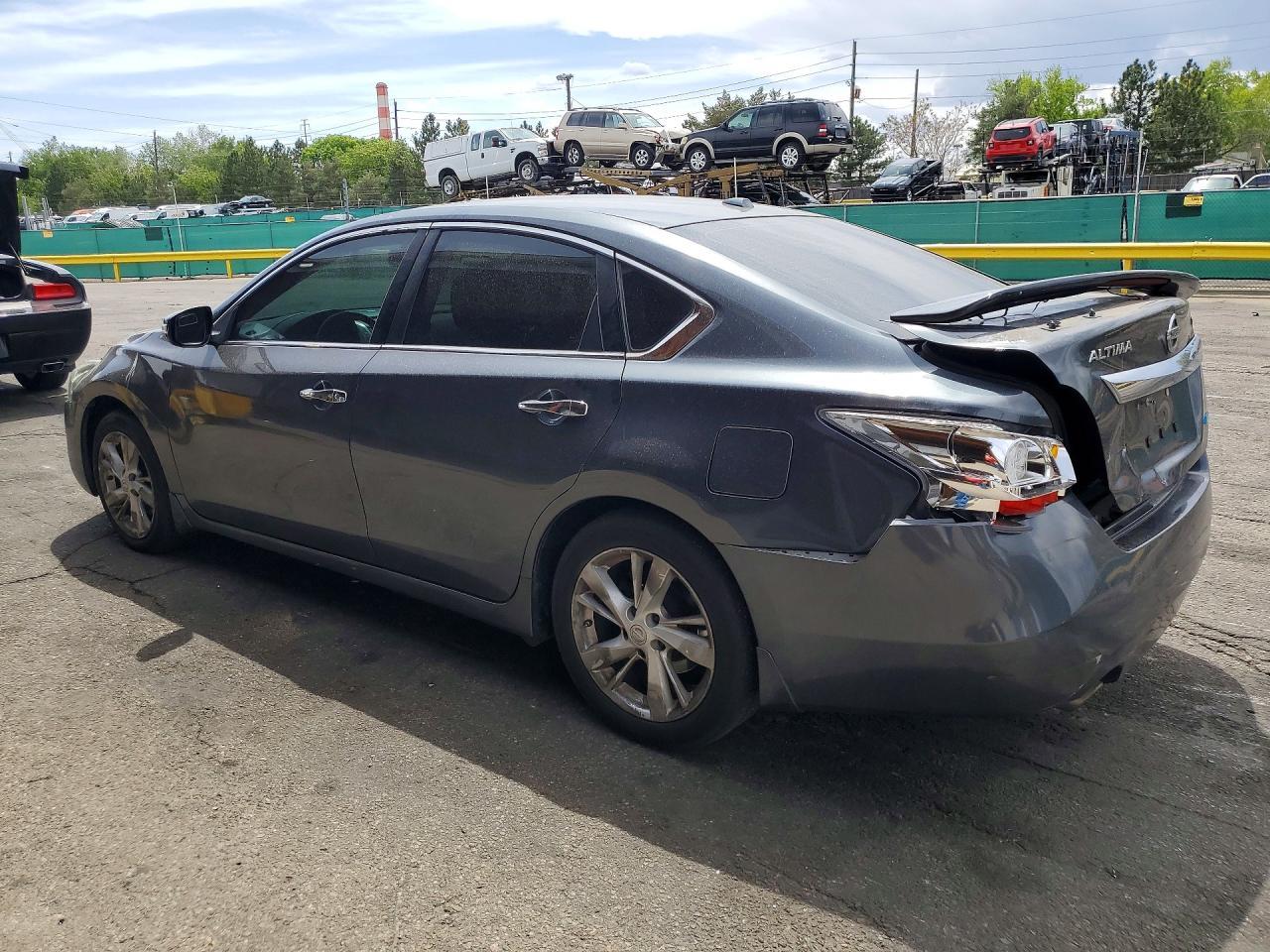 2013 Nissan Altima 2.5 - Фото 2