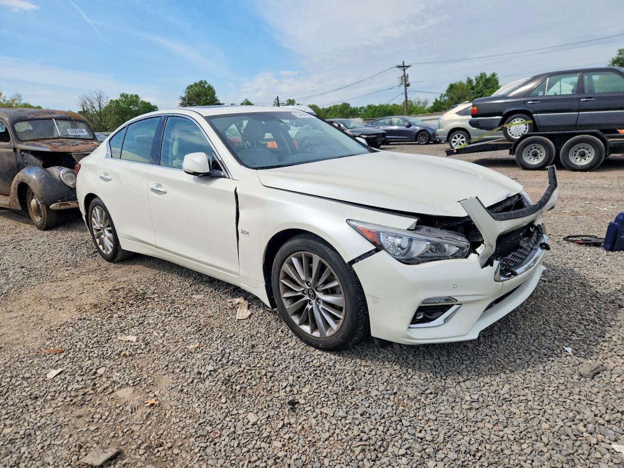2020 Infiniti Q50 3.0T Luxe - Фото 4