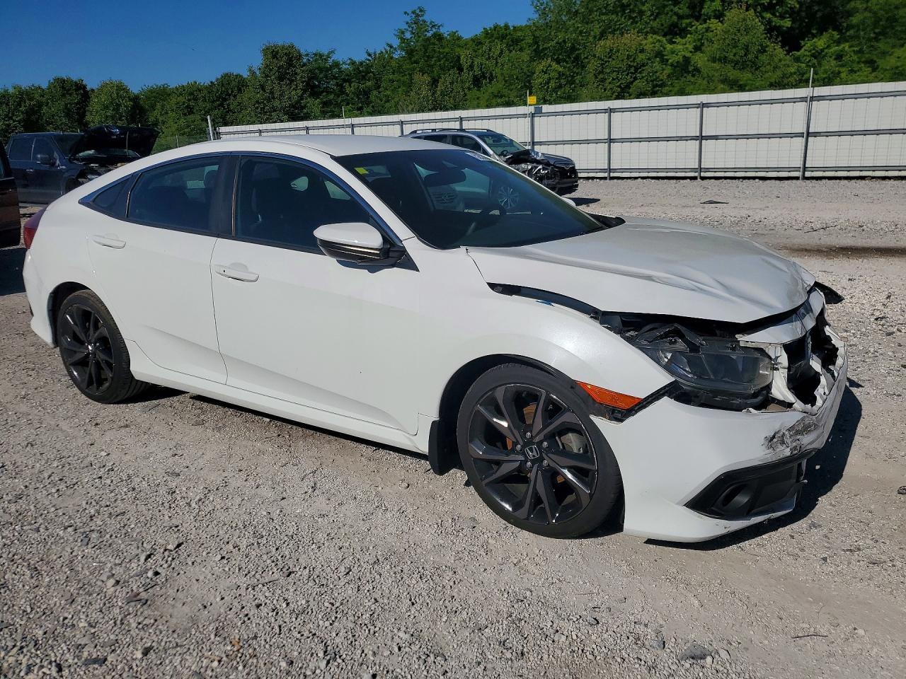 2019 Honda Civic Sport - Фото 4