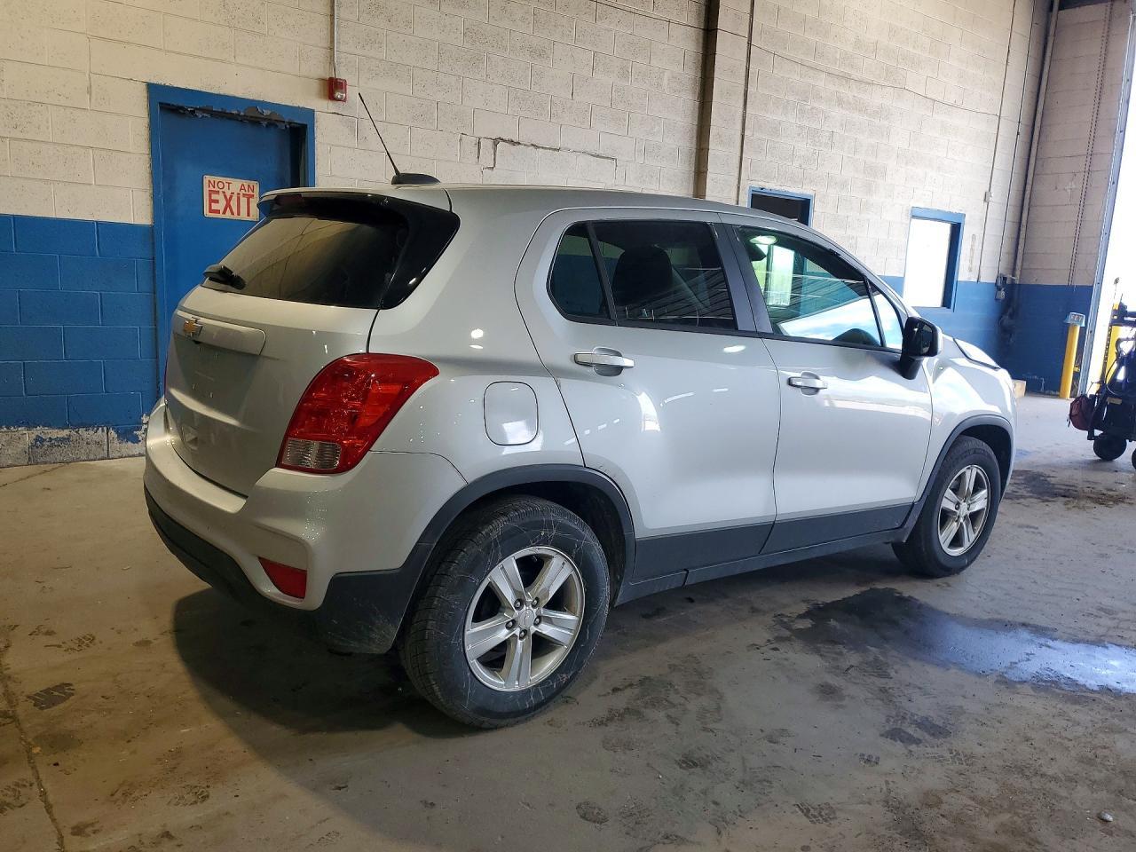 2019 Chevrolet Trax Ls - Фото 3