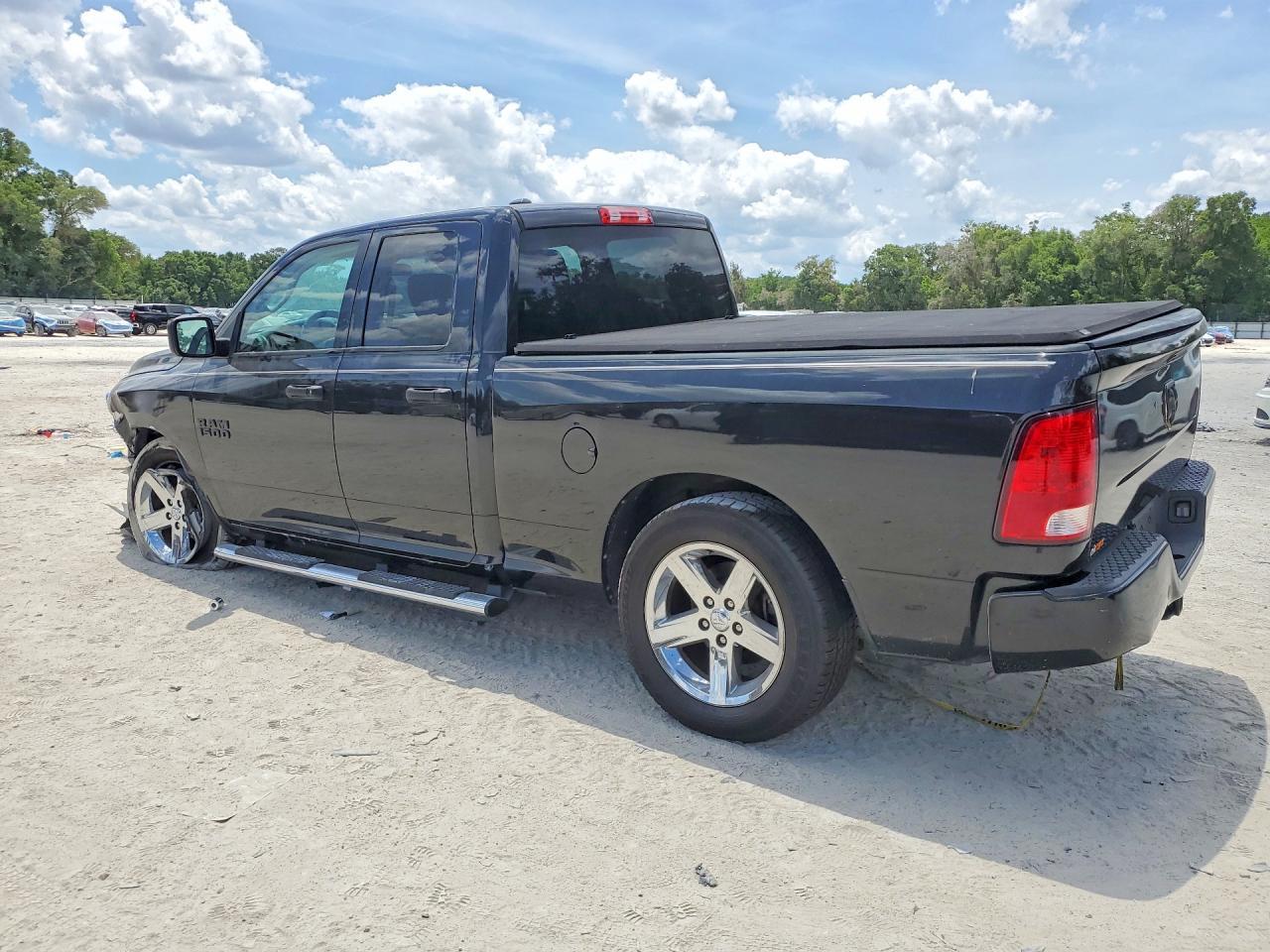2017 Ram 1500 St - Фото 2