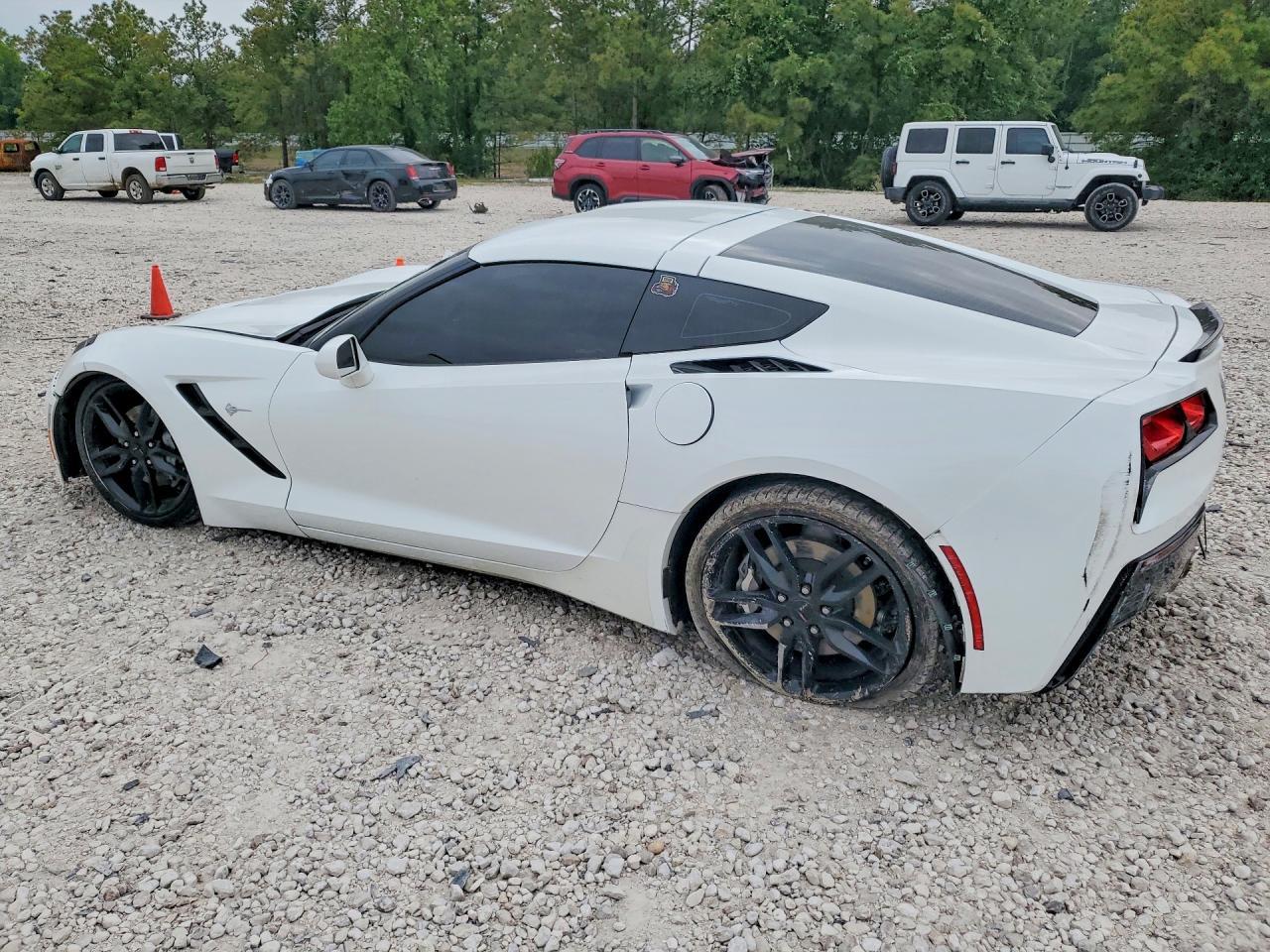 2019 Chevrolet Corvette Stingray 1Lt - Фото 2