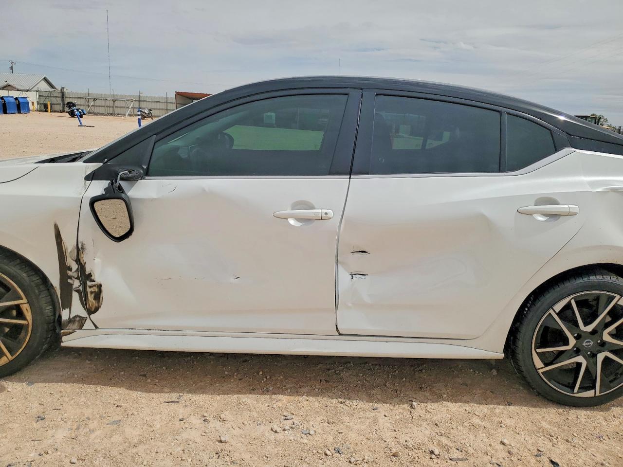2024 Nissan Sentra Sr - Image 7