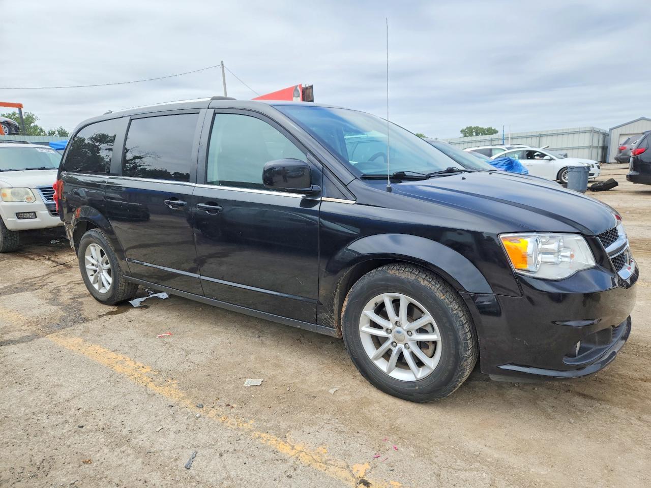 2018 Dodge Grand Caravan Sxt - Фото 4