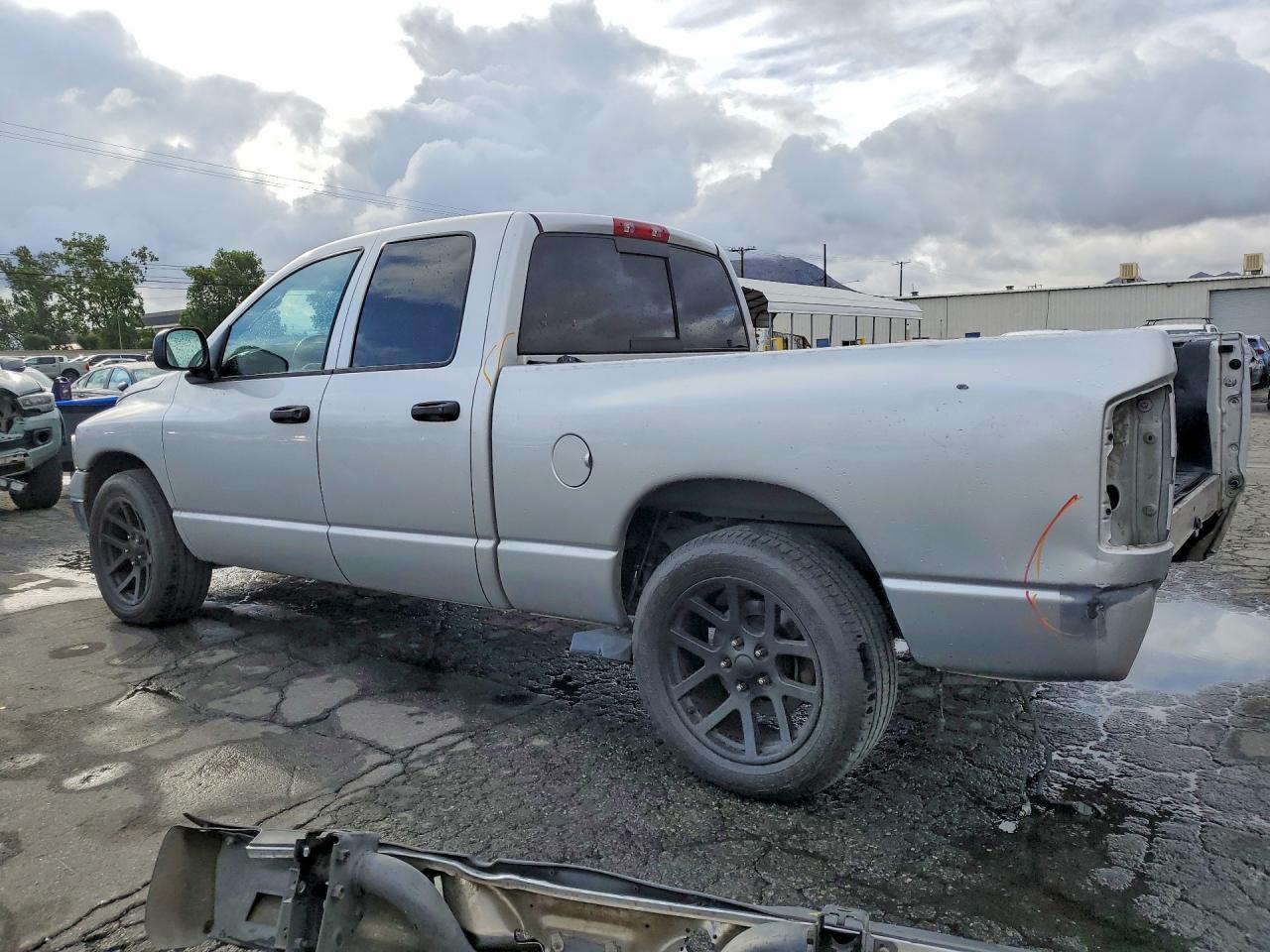 2003 Dodge Ram 1500 St - Фото 2